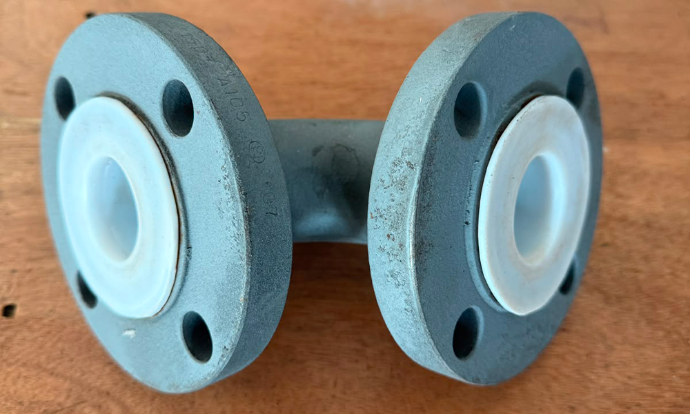 Apa Itu PTFE Lining dan Kenapa Penting untuk Industri?